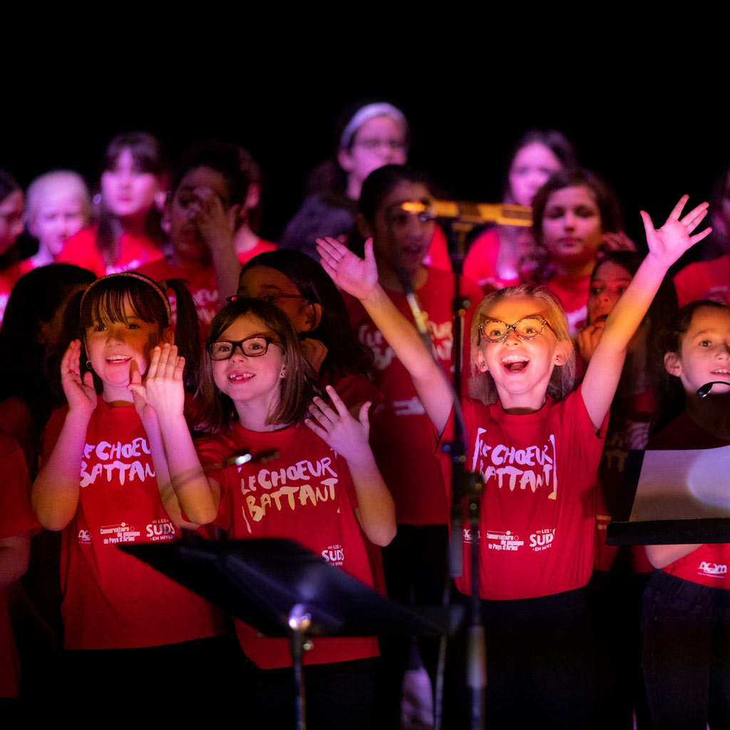 [Le Chœur Battant] & Lolomis - Romane Claudel-Ferragui