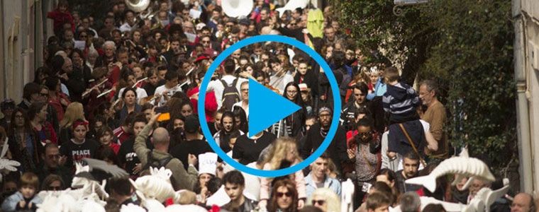 Drôle de Carnaval, un Amour de Parade ! Le reportage.