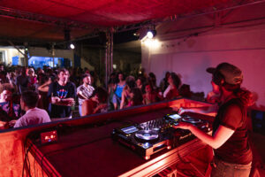 Sharouh, DJ Set, Croisière, © Rosalie Parent