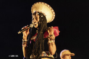 Fatoumata Diawara, Soirée Suds, Théâtre Antique, © Florent Gardin